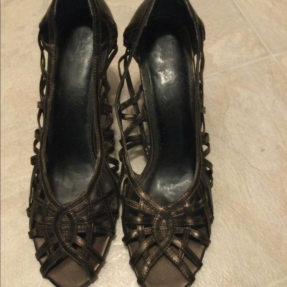 Arlette Strappy bronze-brown heels. Size 9 1/2. - Picture 2 of 7